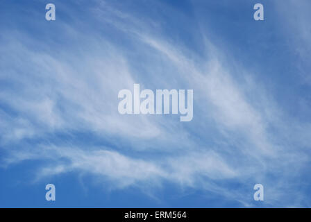 fantastische blauen Himmel und Wolken als Hintergrund Stockfoto