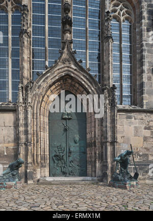 Portal der Johanniskirche oder St.-Johannes Kirche, Martin Luther predigte hier im Jahre 1524, Altstadt, Magdeburg, Sachsen-Anhalt Stockfoto