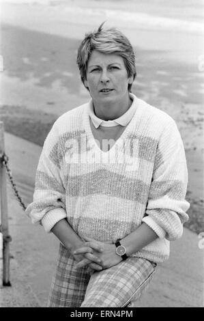 Janet Ross, ehemaliger Sekretär der Schauspielerin Julie Goodyear, Oktober 1986. Stockfoto