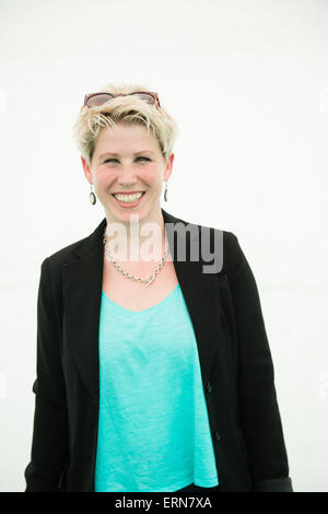 CAROLINE CRIADO-PEREZ, englische feministische Aktivistin Journalist, Schriftsteller und Campaigner bei Heu Literatur Festival 2015 Stockfoto