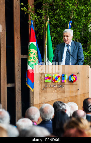 Mailand, Italien. 5. Juni 2015.  Minister für Umwelt, Gian Luca Galletti, spricht über den Welt-Umwelttag bei der Expo 2015 Credit: Sandro Tomada/Alamy Live News Stockfoto