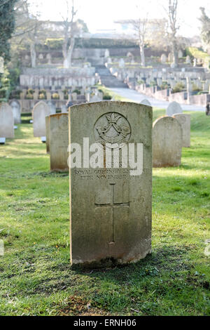 Deutsch und Guernsey militärische Kriegsgräber bei der britischen Garnison Friedhof Guernsey Stockfoto