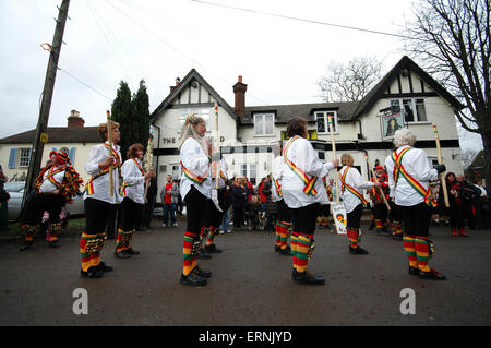 Morris Tänzer in Surrey, England Stockfoto