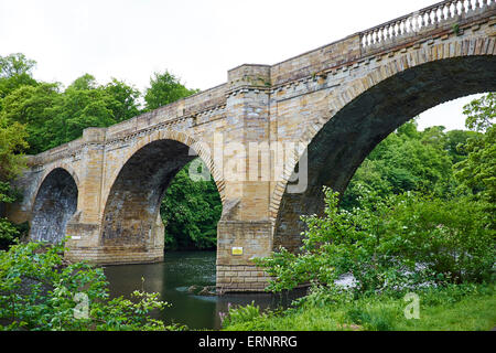 Anbiegen Brücke Fluss Wear Durham UK Stockfoto