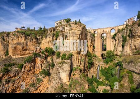 Ronda, Spanien an der Brücke Puente Nuevo. Stockfoto