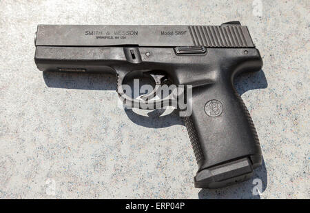 Semi automatische Pistole Smith & Wesson Stockfoto