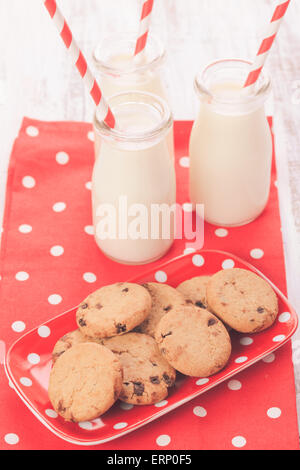 Milch in Flaschen Stockfoto