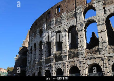 Italien. Rom. Das Kolosseum (Kolosseum) oder Flavian Amphitheater. Stockfoto