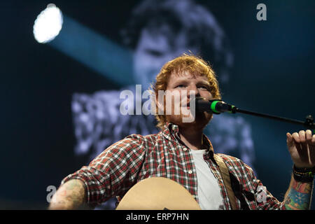 London, Ontario, Kanada. 5. Juni 2015. Grammy-nominierten britische Singer-Songwriterin Ed Sheeran führt im Konzert als Teil seiner 2015 Konzertprogramm. Bildnachweis: Mark Spowart/Alamy Live-Nachrichten Stockfoto