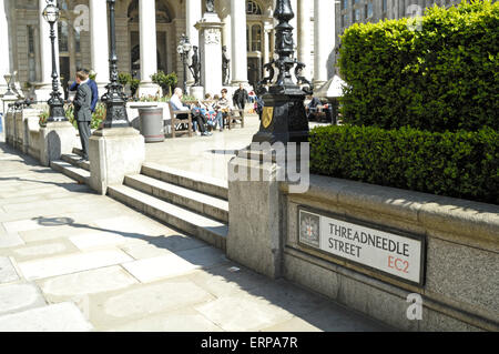 Zeichen in der Threadneedle Street, London Stockfoto