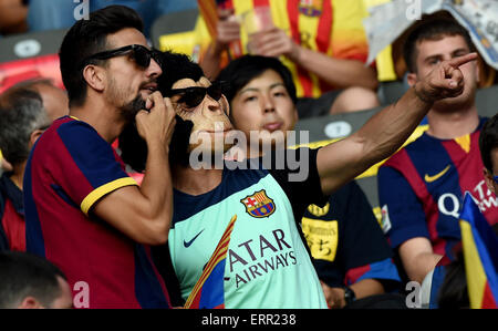 Berlin, Deutschland. 6. Juni 2015. Große von Barcelona jubeln während der letzten Fußball-UEFA Champions League Spiel zwischen Juventus FC und dem FC Barcelona im Olympiastadion in Berlin, Deutschland, 6. Juni 2015. Foto: Marcus Brandt/Dpa/Alamy Live News Stockfoto