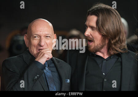 "Exodus: Götter und Könige 3D" UK Filmpremiere statt im Odeon Leicester Square - Ankünfte Featuring: Sir Ben Kingsley, Christian Bale wo: London, Vereinigtes Königreich bei: Kredit-3. Dezember 2014: Daniel Deme/WENN.com Stockfoto