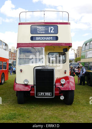 Leyland PD2 in Stadt von Portsmouth Lackierung Stockfoto