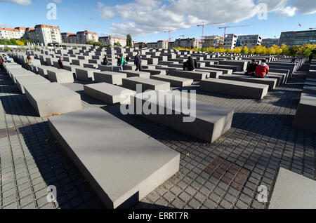 BERLIN, Deutschland - 29. September 2013: Das Denkmal für die ermordeten Juden Europas auch bekannt als das Holocaust-Mahnmal. Entwickelt Stockfoto