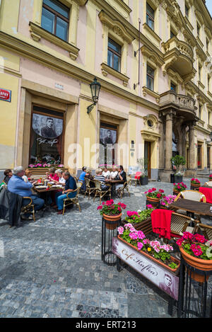 Namesti Franzy Kafky, Franz Kafka Quadrat, Josefov, Jüdisches Viertel, Altstadt, Prag, Tschechische Republik, Europa Stockfoto