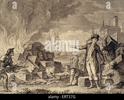 Amerikanischer Unabhängigkeitskrieg (1775-1783). Boston Tea Party. 16. Dezember 1773. Revolution der amerikanischen Kolonisten gegen Steuern, die durch das britische Parlament auf Tee. Als Indianer verkleidet, bestiegen britische Händler Schiffe und über Bord geworfen Kisten Tee in den Hafen von Boston. Kupferstich, 1807. Stockfoto