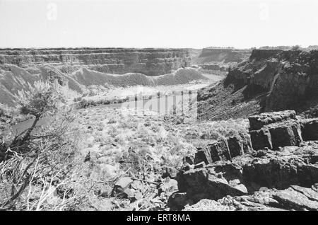 Stuntman Evel Knievel bereitet, Snake River Canyon in Idaho auf eine Dampf angetriebene Rollen zu springen. 26. August 1974. Stockfoto