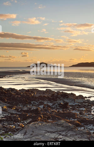 Blick über den rauen Firth in Richtung Balcary Insel von in der Nähe von Rockcliffe, Dumfries and Galloway, Schottland Stockfoto