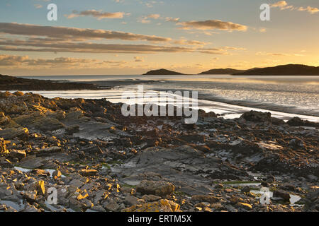 Blick über den rauen Firth in Richtung Balcary Insel von in der Nähe von Rockcliffe, Dumfries and Galloway, Schottland Stockfoto