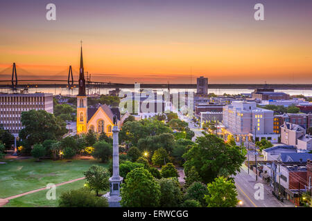 Charleston, South Carolina, USA Skyline über Marion Square. Stockfoto