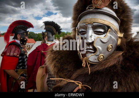 Moskau, Russland. 5. Juni 2015. Teilnehmer des 5. Zeiten und Epochen Festival - antiken Rom im Park Kolomenskoje in Moskau, Russland Stockfoto