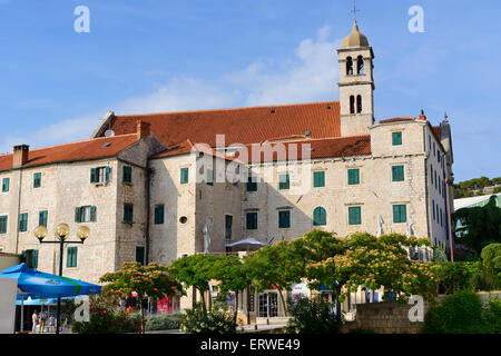 Kirche des Heiligen Franziskus in Sibenik an der dalmatinischen Küste von Kroatien Stockfoto