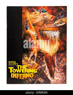 Vintage (1974) original Kino-Broschüre für Oscar-Preisträger "The Towering Inferno" von Irwin Allen. Stockfoto