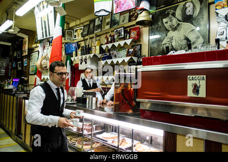 Bar Italia auf Frith Street, London, Vereinigtes Königreich Stockfoto