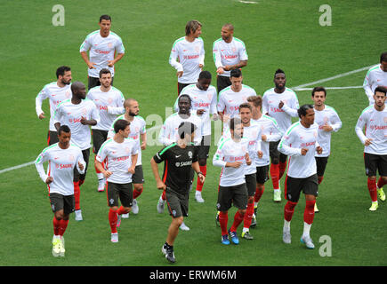 Tiflis (Tbilissi), Georgien. 8. Juni 2015. Portugals Fußball-Team-Spieler besuchen eine Trainingseinheit für ein Spiel mit armenischen Nationalmannschaft im Euro qualifying Mikheil Meskhi Stadium in Tiflis, Georgien, am 8. Juni 2015 vorzubereiten. Bildnachweis: Tamuna Kulumbegashvili/Xinhua/Alamy Live-Nachrichten Stockfoto