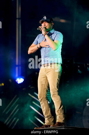 Cole Swindell beim Carolina Country Music Festival in Myrtle Beach, South Carolina Stockfoto