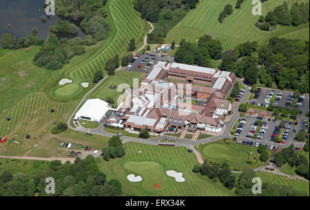 Luftaufnahme der Wald von Arden Marriott Hotel & Country Club in Meriden in der Nähe von Birmingham, UK Stockfoto