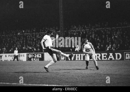 Fulham 0-0 Middlesbrough, Anglo-Scottish Cup-Finale, 2. Etappe im Craven Cottage, Dienstag, 9. Dezember 1975. Middlesbrough gewinnen 1: 0 auf Aggregat. Stockfoto