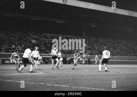 Fulham 0-0 Middlesbrough, Anglo-Scottish Cup-Finale, 2. Etappe im Craven Cottage, Dienstag, 9. Dezember 1975. Middlesbrough gewinnen 1: 0 auf Aggregat. Stockfoto