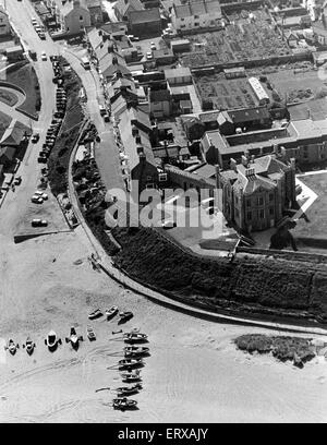 Luftaufnahme von Marske-by-the-Sea, Saltburn. 28. August 1984. Stockfoto