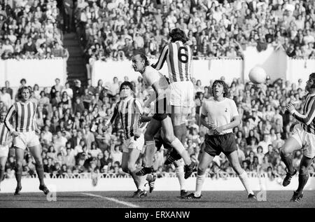 Tottenham Hotspur 4-3 Stoke City, Ligaspiel an der White Hart Lane, Samstag, 7. Oktober 1972. Stockfoto