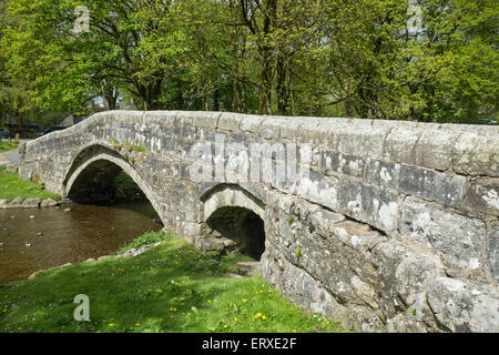 Brücke bei Linton in Wharfedale in Yorkshire Dales Stockfoto