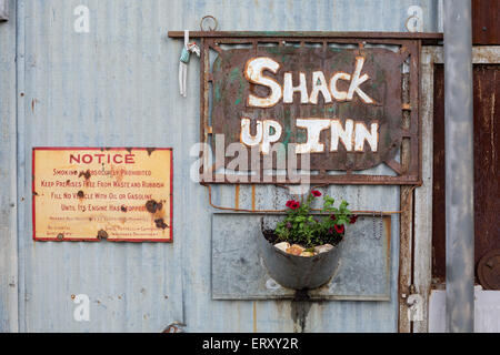 Clarksdale, Mississippi - The Shack, Inn auf der Hopson Plantage, wo in alten Pächter Hütten Gäste. Stockfoto