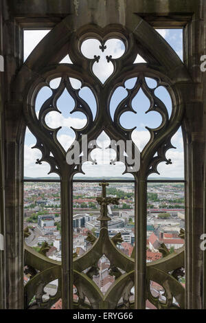 Gotische Fenster, Ulmer Münster, Ulm, Baden-Württemberg, Deutschland Stockfoto