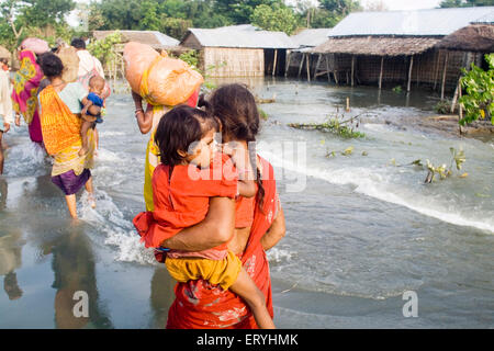 Kosi-Hochwasser im Jahr 2008, die meistens litt unter Armutsgrenze Personen im Purniya Bezirk; Bihar; Indien Stockfoto