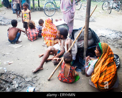 Relief-Camp von Opfern des Kosi-Hochwasser im Jahr 2008; Purniya Bezirk; Bihar; Indien Stockfoto