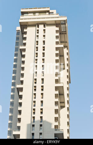 Wolkenkratzer, Gebäude, Fenster, Balkon, Bombay, Mumbai; Maharashtra; Indien, asien Stockfoto