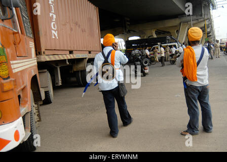 Sikhs protestieren für Dera Saccha Sauda an; Mulund; Bombay; Mumbai; Maharashtra; Indien Stockfoto