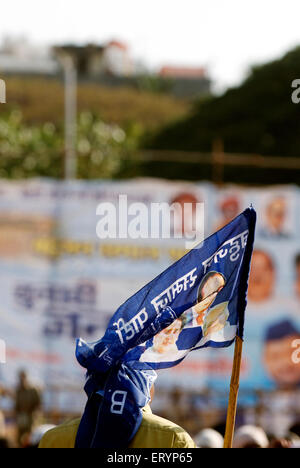 Bahujan Samaj Partei, BSP, politische Parteiflagge, Präsident Mayawati, Wahlkampfkundgebung, Bombay, Mumbai, Maharashtra, Indien, Asien Stockfoto