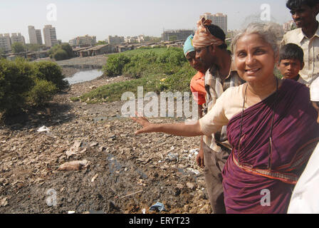 Medha Patkar , indischer Sozialaktivist , Gründer von Narmada Bachao Andolan , Mankhurd , Bombay , Mumbai , Maharashtra , Indien , Asien Stockfoto