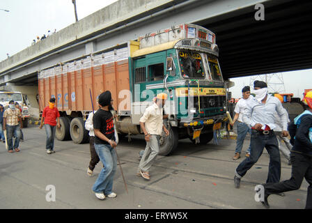 Sikhs protestieren für Dera Saccha Sauda an; Mulund; Bombay; Mumbai; Maharashtra; Indien NOMR Stockfoto