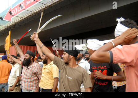 Sikhs protestieren für Dera Saccha Sauda an; Mulund; Bombay; Mumbai; Maharashtra; Indien NOMR Stockfoto