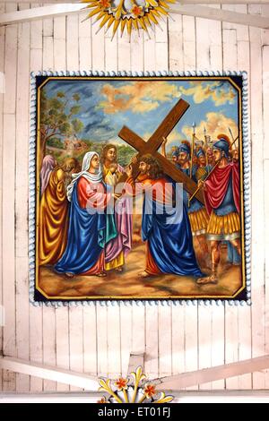 Wandbild Darstellung der Geschichte von Jesus Christus in der katholischen Kathedrale von Santa Cruz; Cochin Kochi; Kerala; Indien Stockfoto