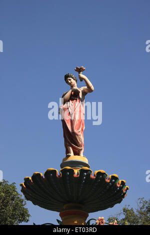 Wasserbrunnen oben, Gulab Bagh, Sajjan Niwas, Garten, Udaipur, Rajasthan, Indien, Asien Stockfoto