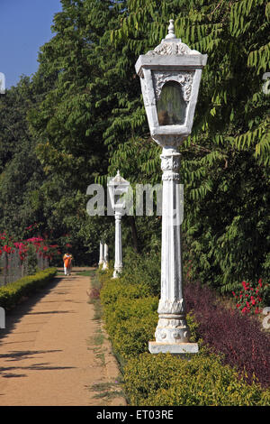 Laternenpfosten, Gulab Bagh, Sajjan Niwas, Garten, Udaipur, Rajasthan, Indien, Asien Stockfoto