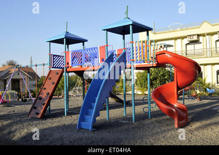 Schieben Sie auf Spielplatz Gir in Gujarat in Indien Stockfoto